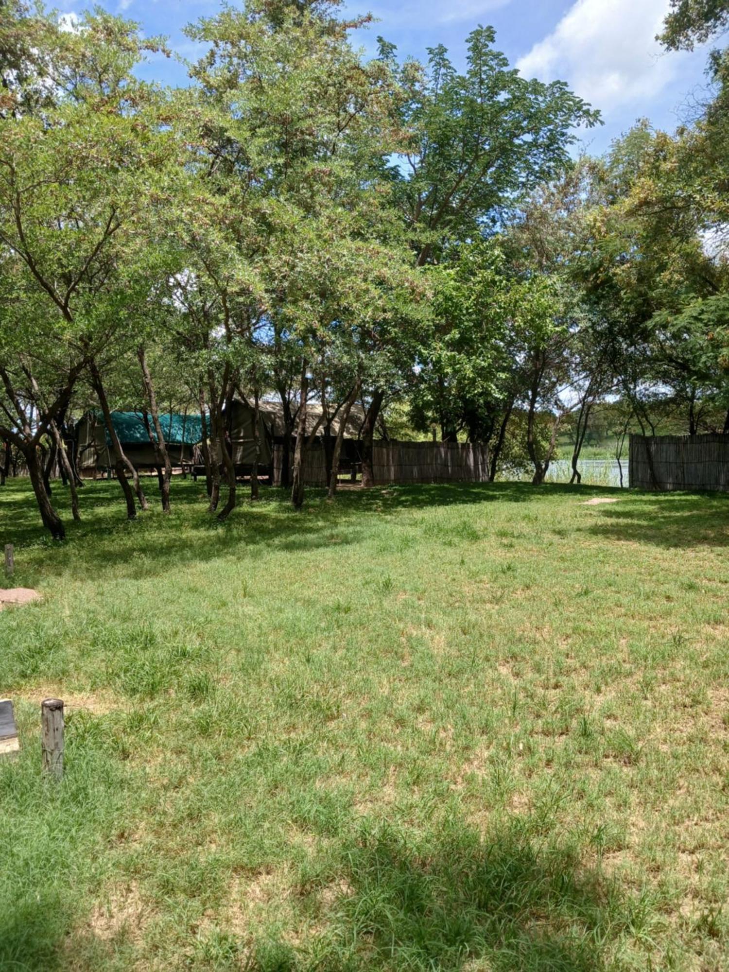 Camp Hogo Kavango Рунду Екстер'єр фото